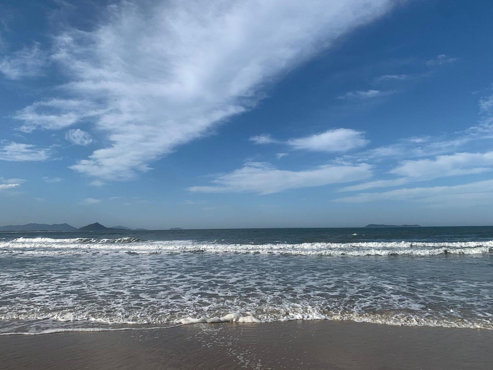 Pousada Buena Onda - Garopaba-Sc - 50M Da Praia エクステリア 写真